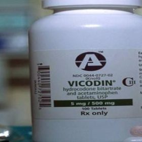 store_01JCBBZHTJW304D5JZ8Y01YCB7_assets_1731630823949 5ffb1d192ad34Vicodin ES 750 mg 280x280 2